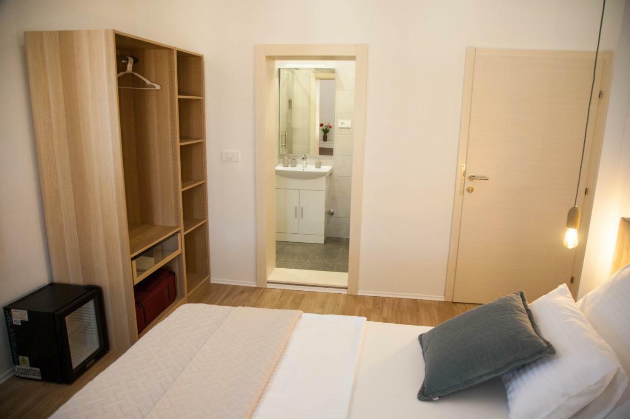 Soukki Town Centre Suites 1 Split Eksteriør billede